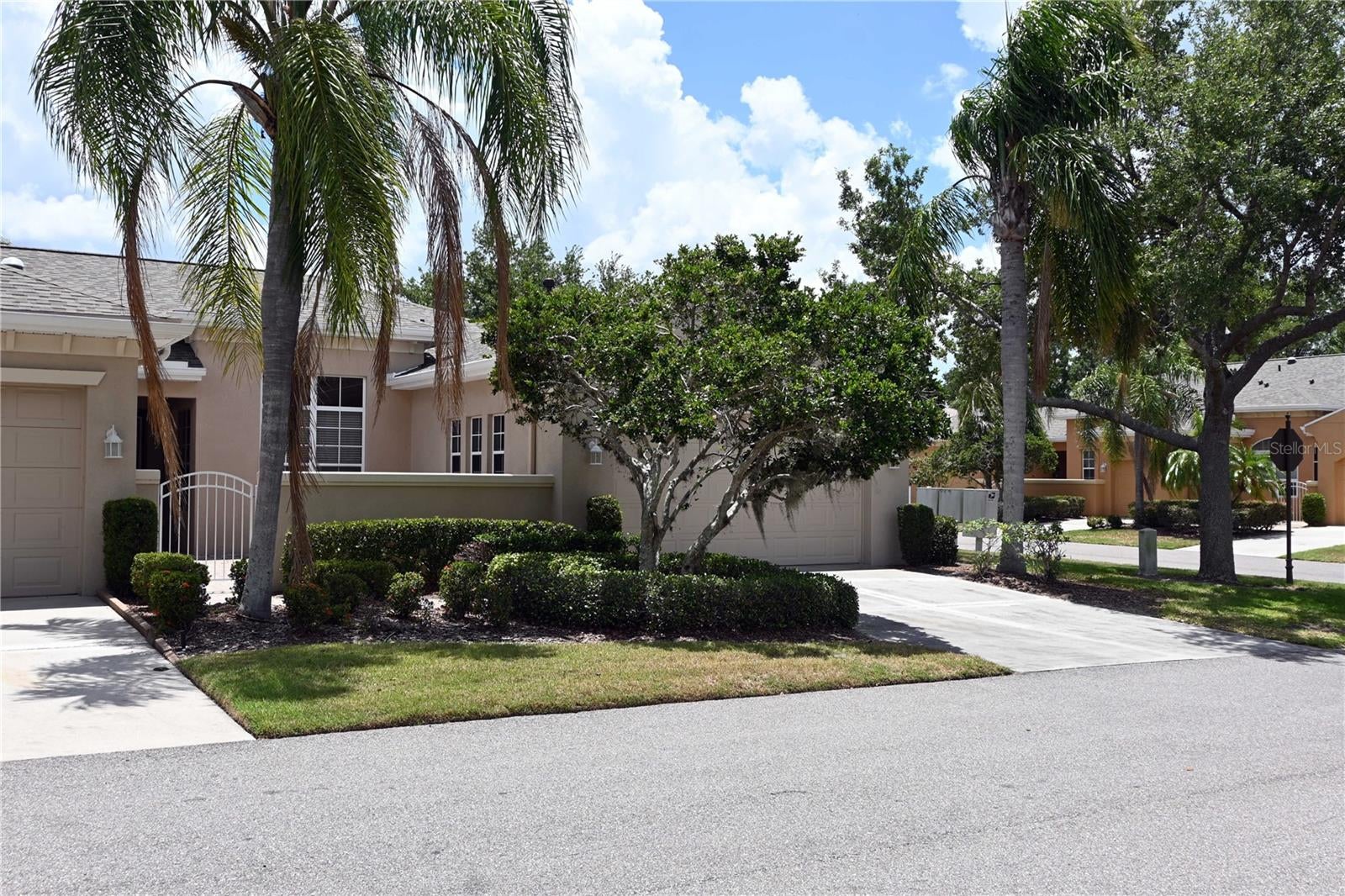 2294 Sifield Greens Way 2294 — photo