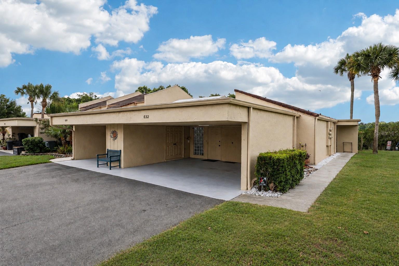 632 Desoto Drive 632 — photo