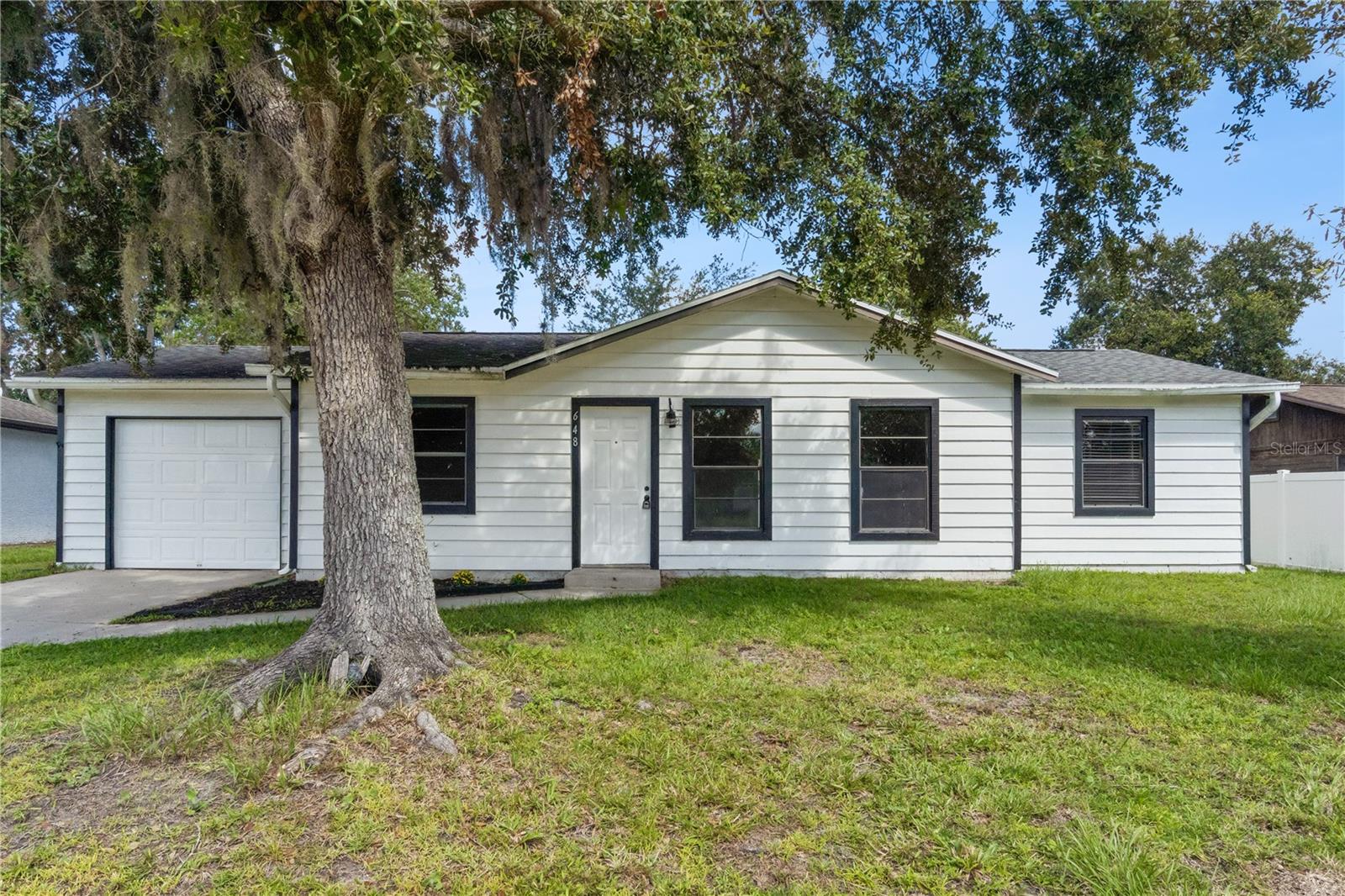 648 Floridian Drive — photo