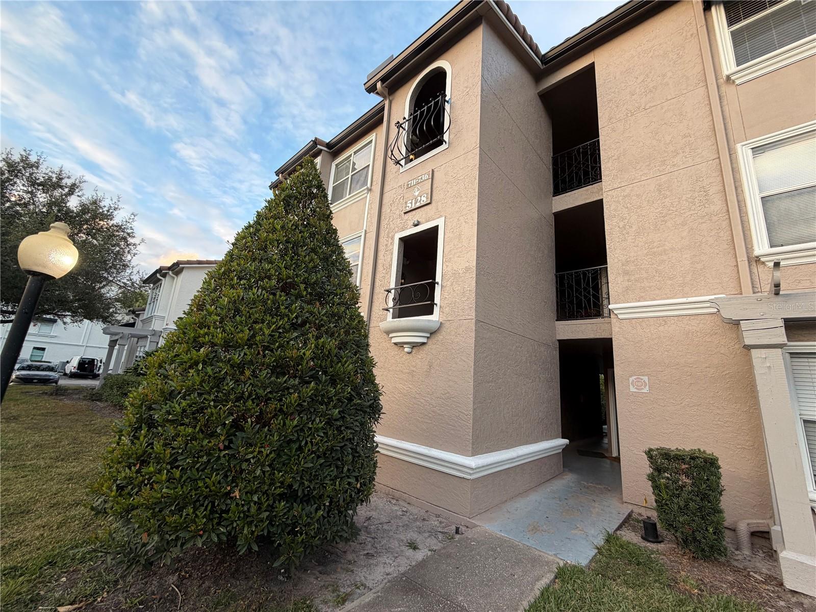 5128 Conroy Road 725 — photo