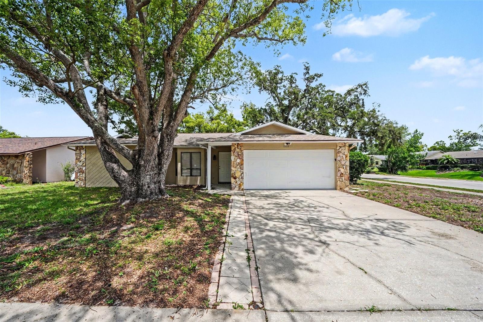 11424 Scallop Drive — photo