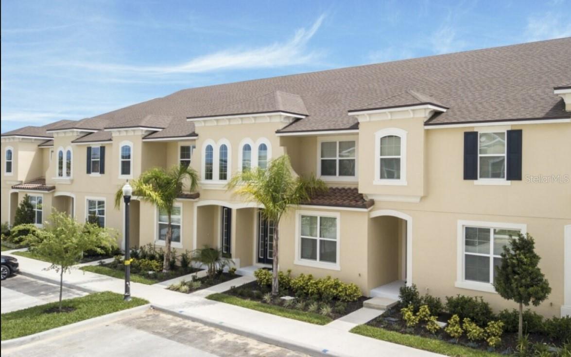 1561 Carey Palm Circle — photo