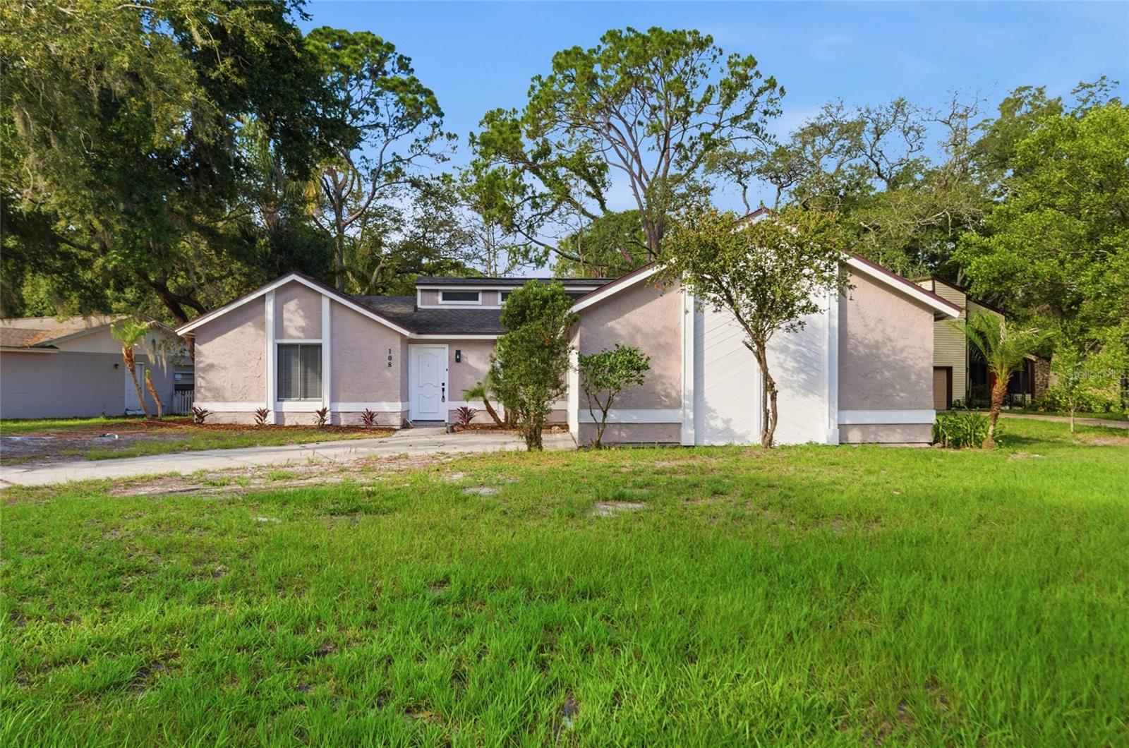 108 Westwind Court — photo