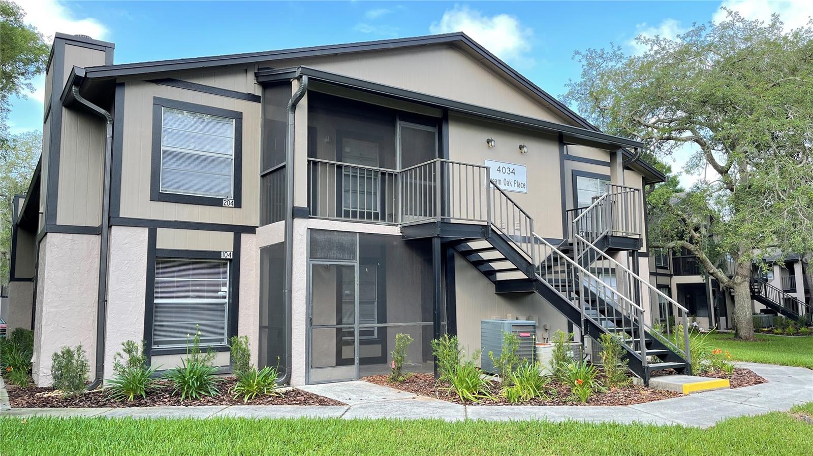 4034 Dream Oak Place 104 — photo