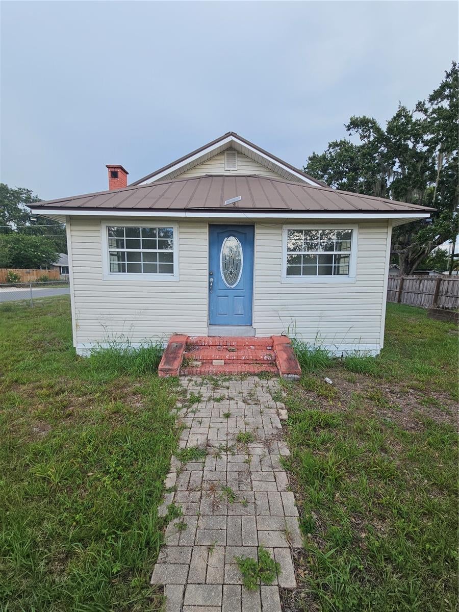 220 Dixie Highway — photo