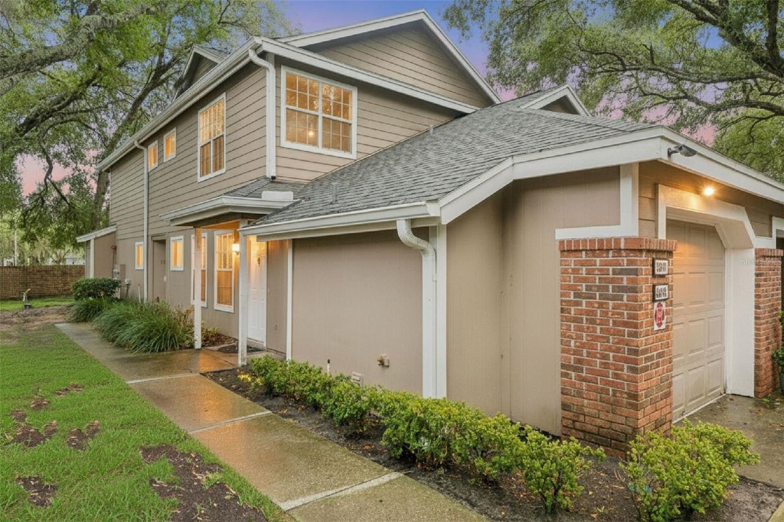 683 Post Oak Circle 105 — photo