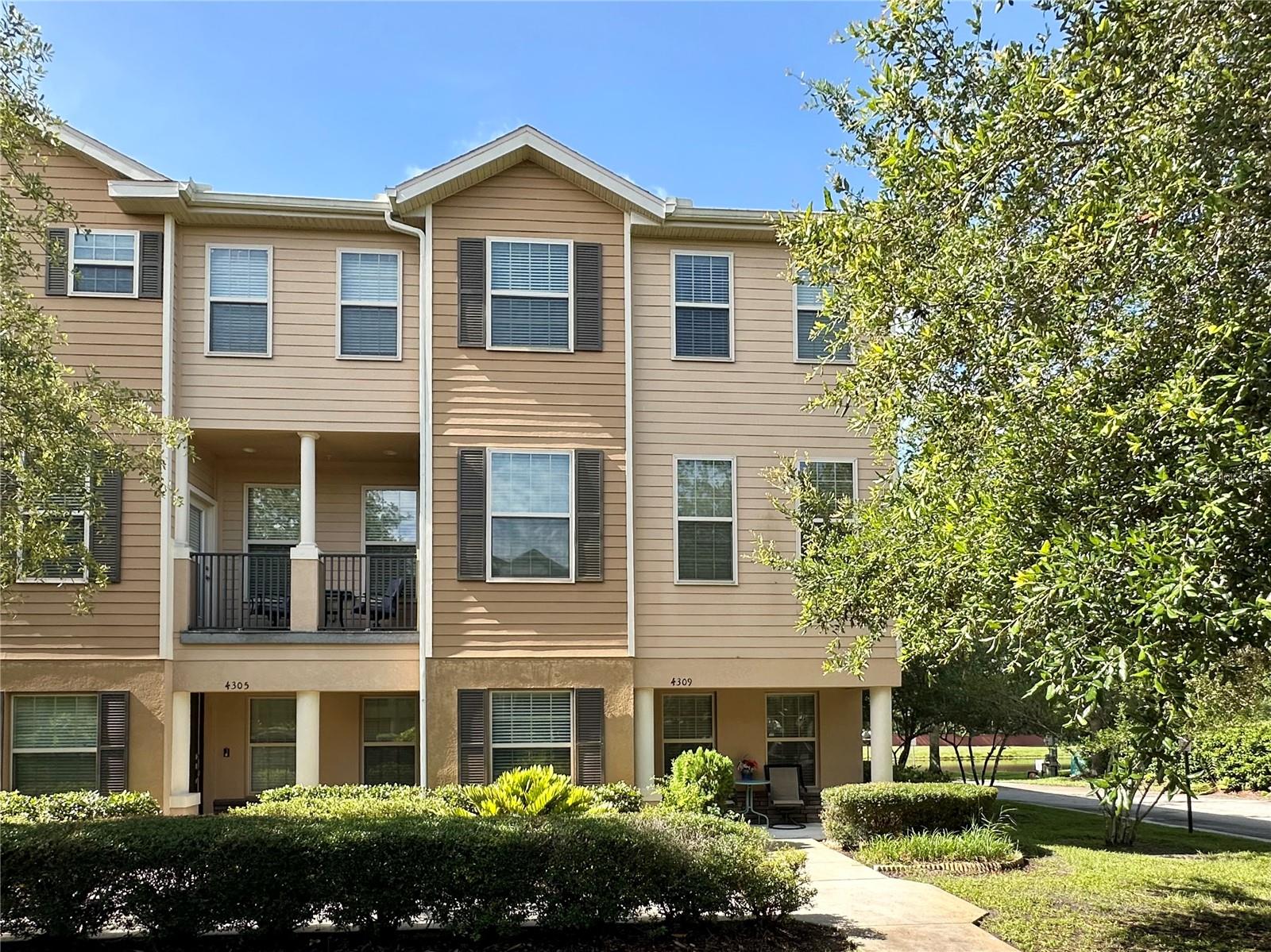 4309 Regal Town Lane — photo