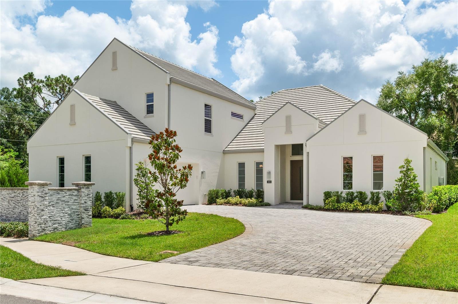 1605 Manor Woods Way — photo