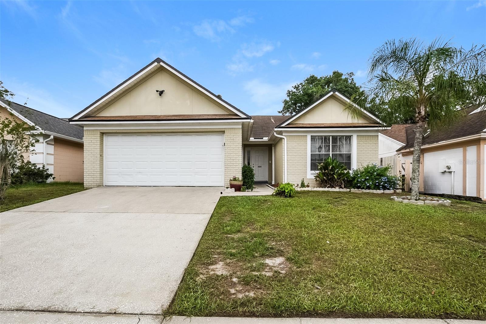 337 Mantis Loop — photo