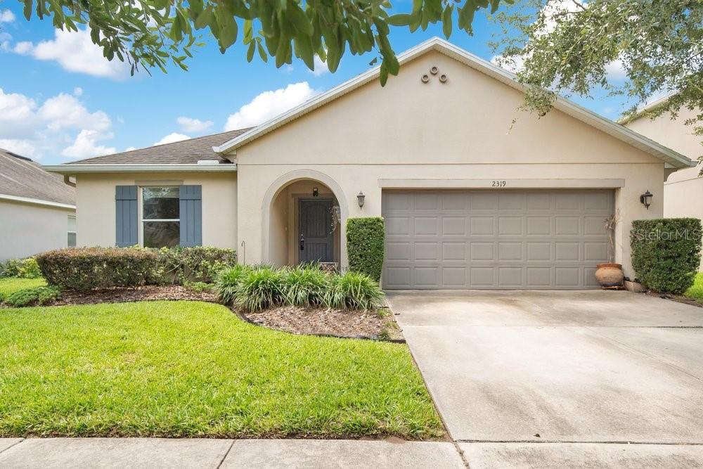 2319 Plantation Oak Drive — photo