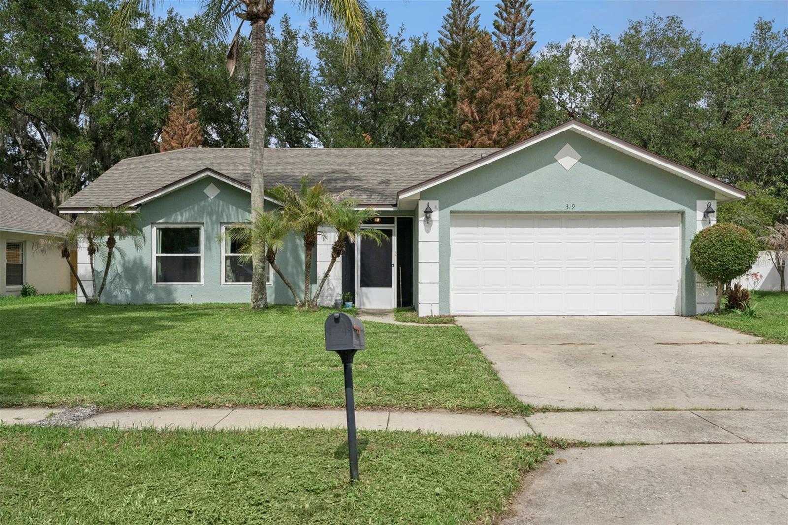 319 Sterling Lake Drive — photo
