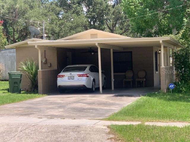1406 Pembrook Drive — photo