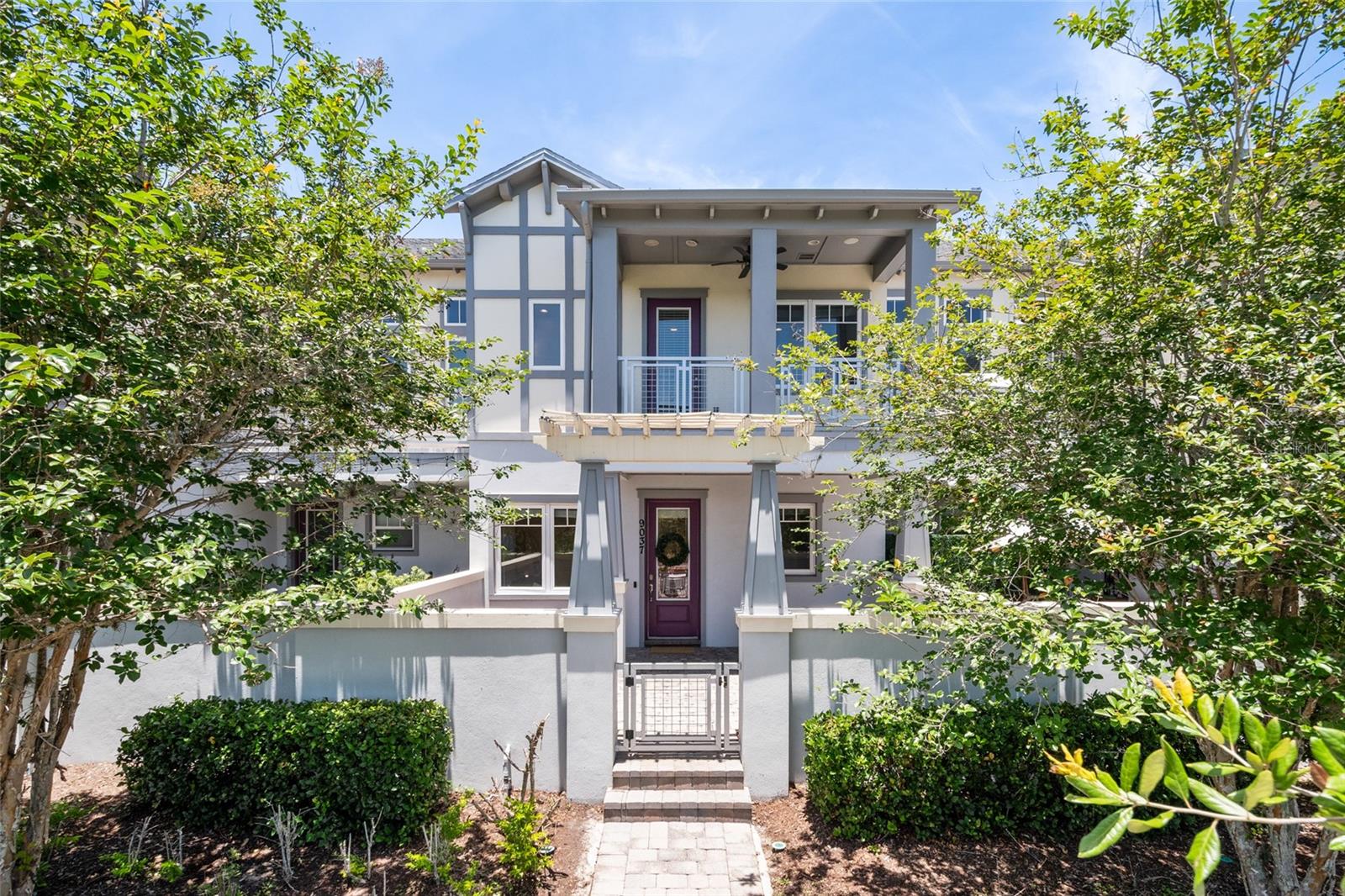 9037 Laureate Boulevard — photo
