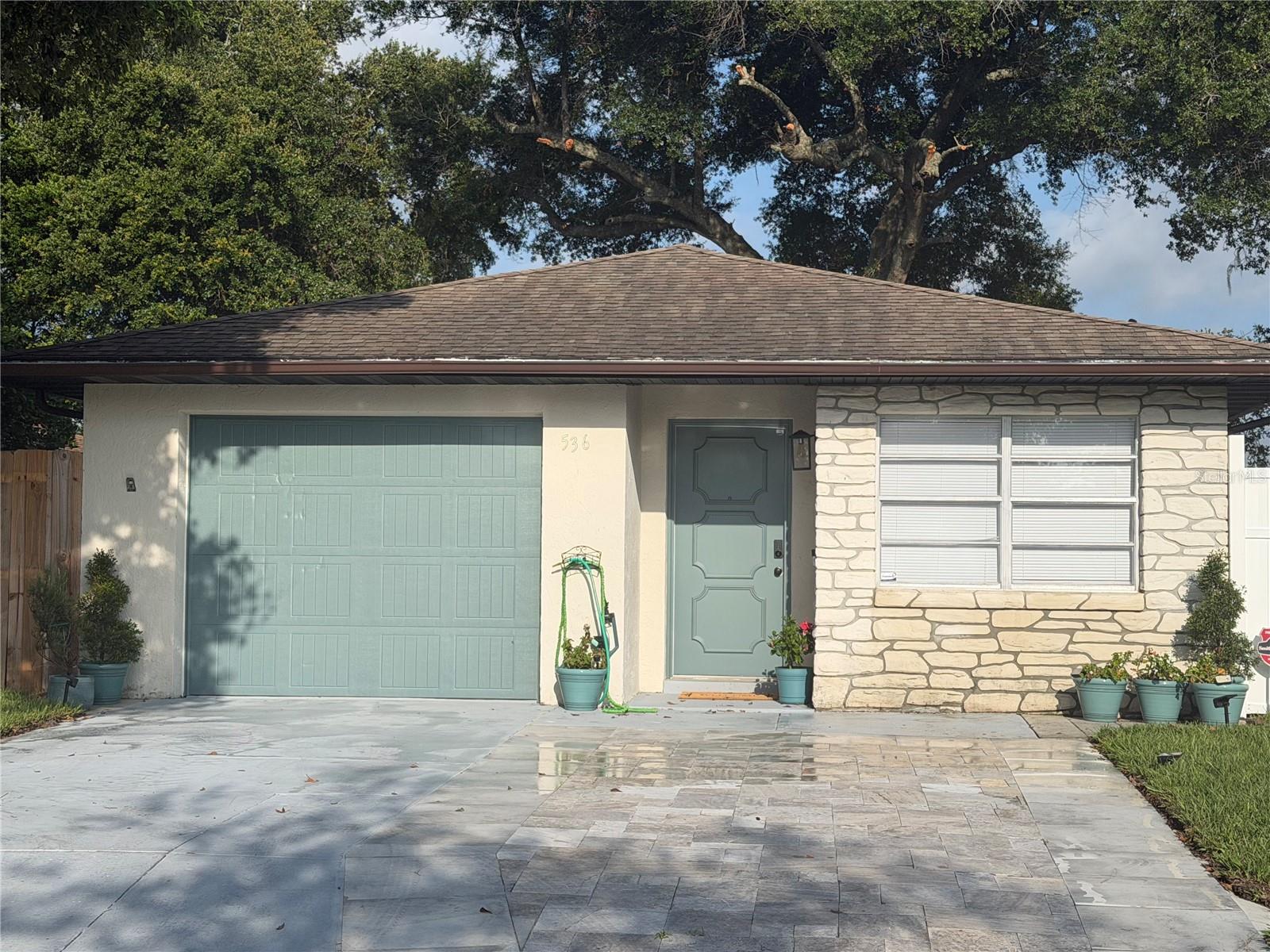 536 Hibiscus Way 7B — photo