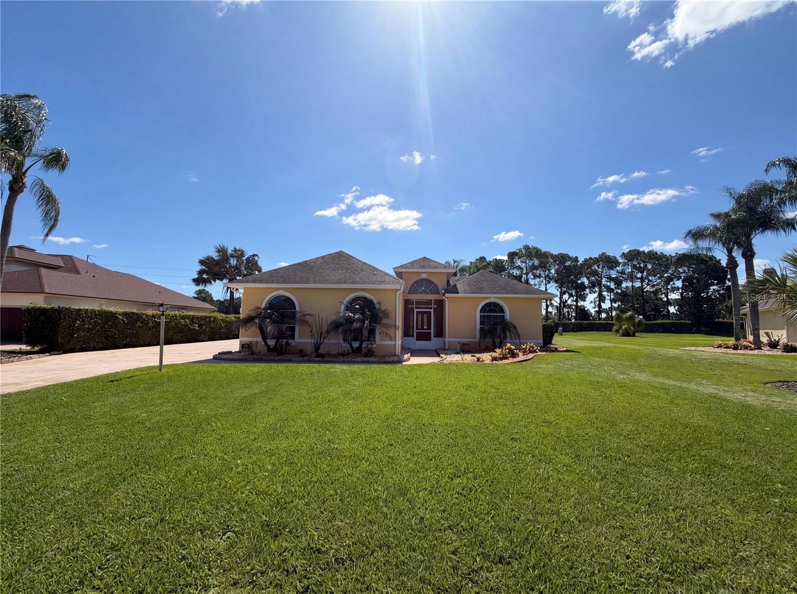 3608 Creekside Drive — photo