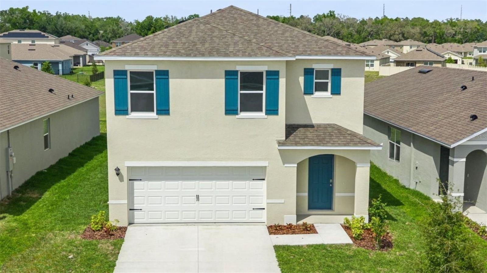 3068 House Finch Road — photo