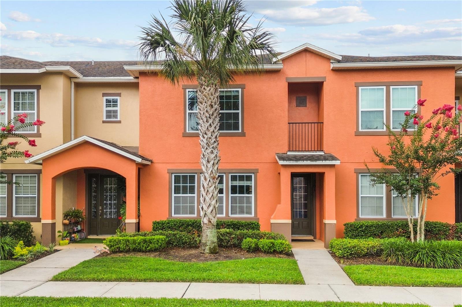 561 Telfair Square Court — photo