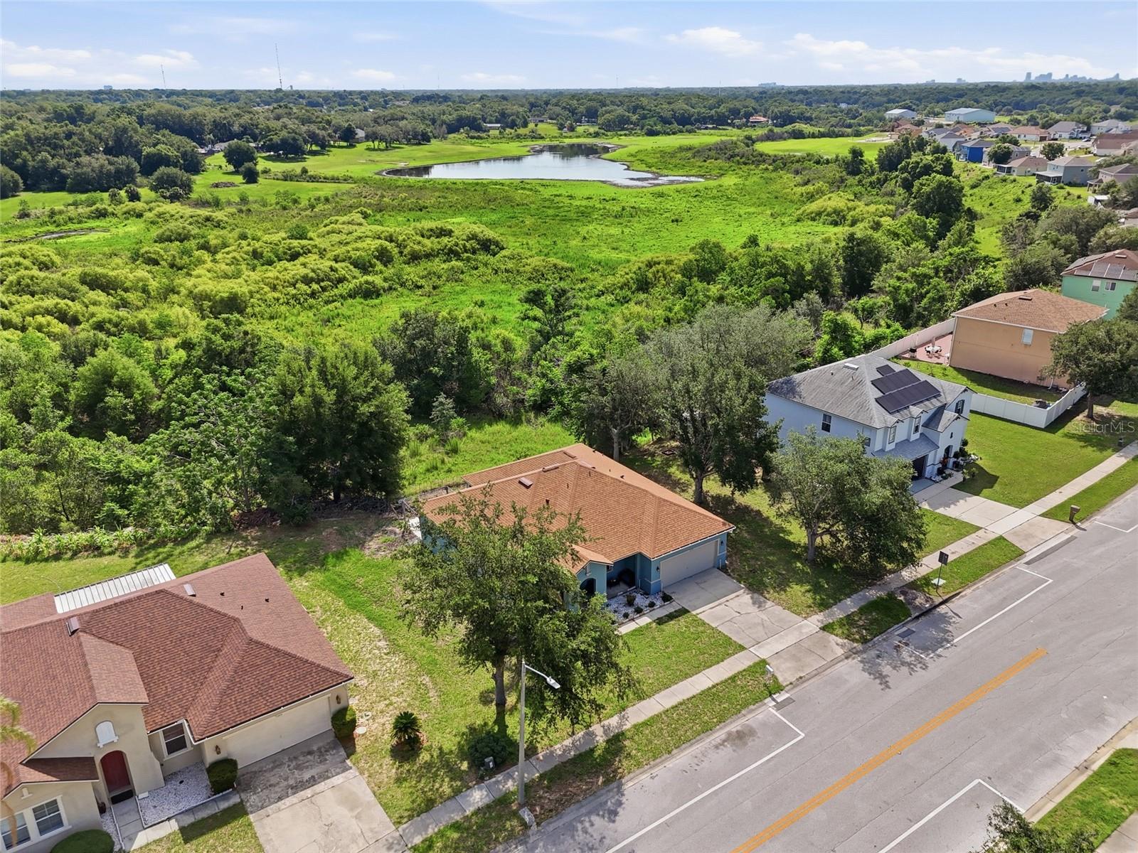 7254 Country Run Parkway — photo