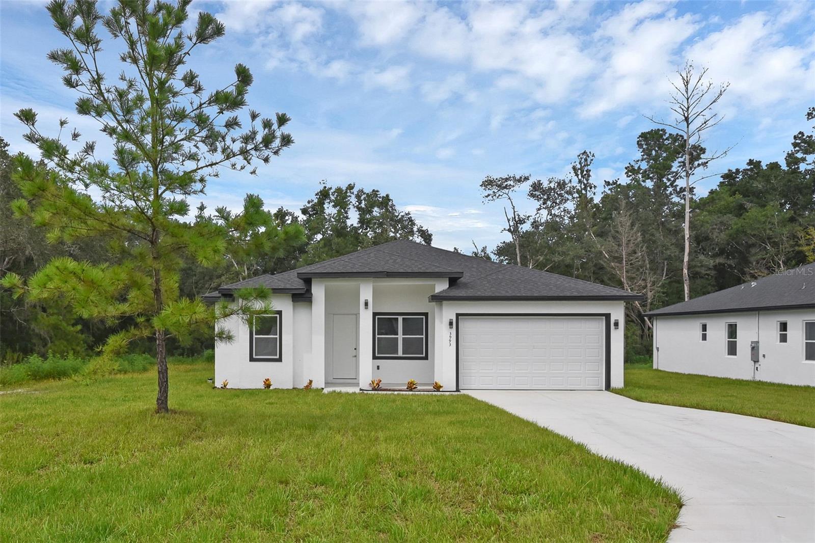 22403 SW Rainbow Lakes Boulevard — photo