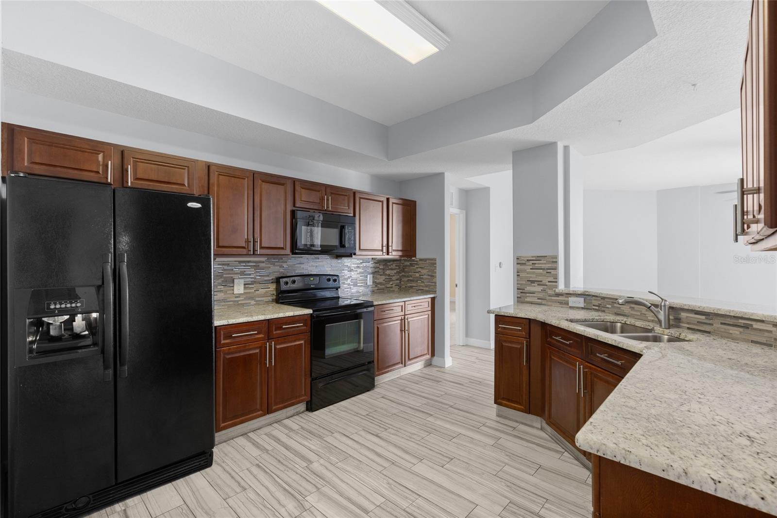 6336 Buford Street 801 — photo