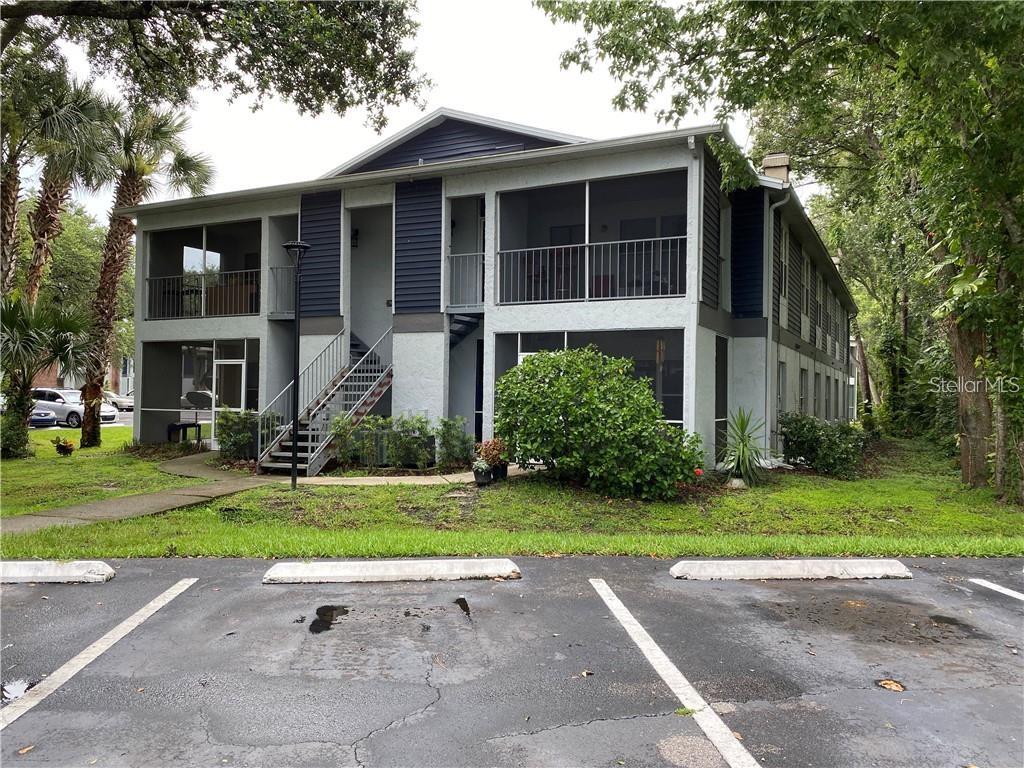 2404 Northlake Drive NE 2404 — photo
