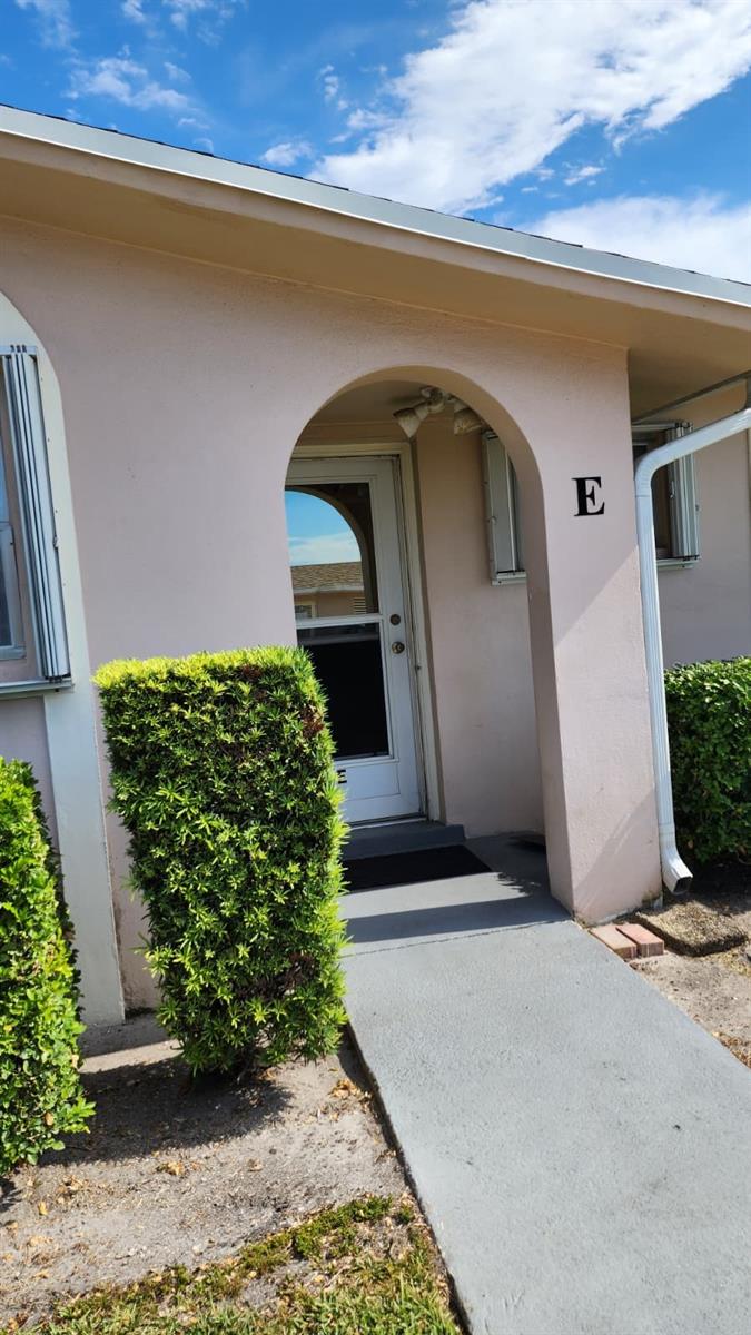 2784 Dudley Drive E E — photo