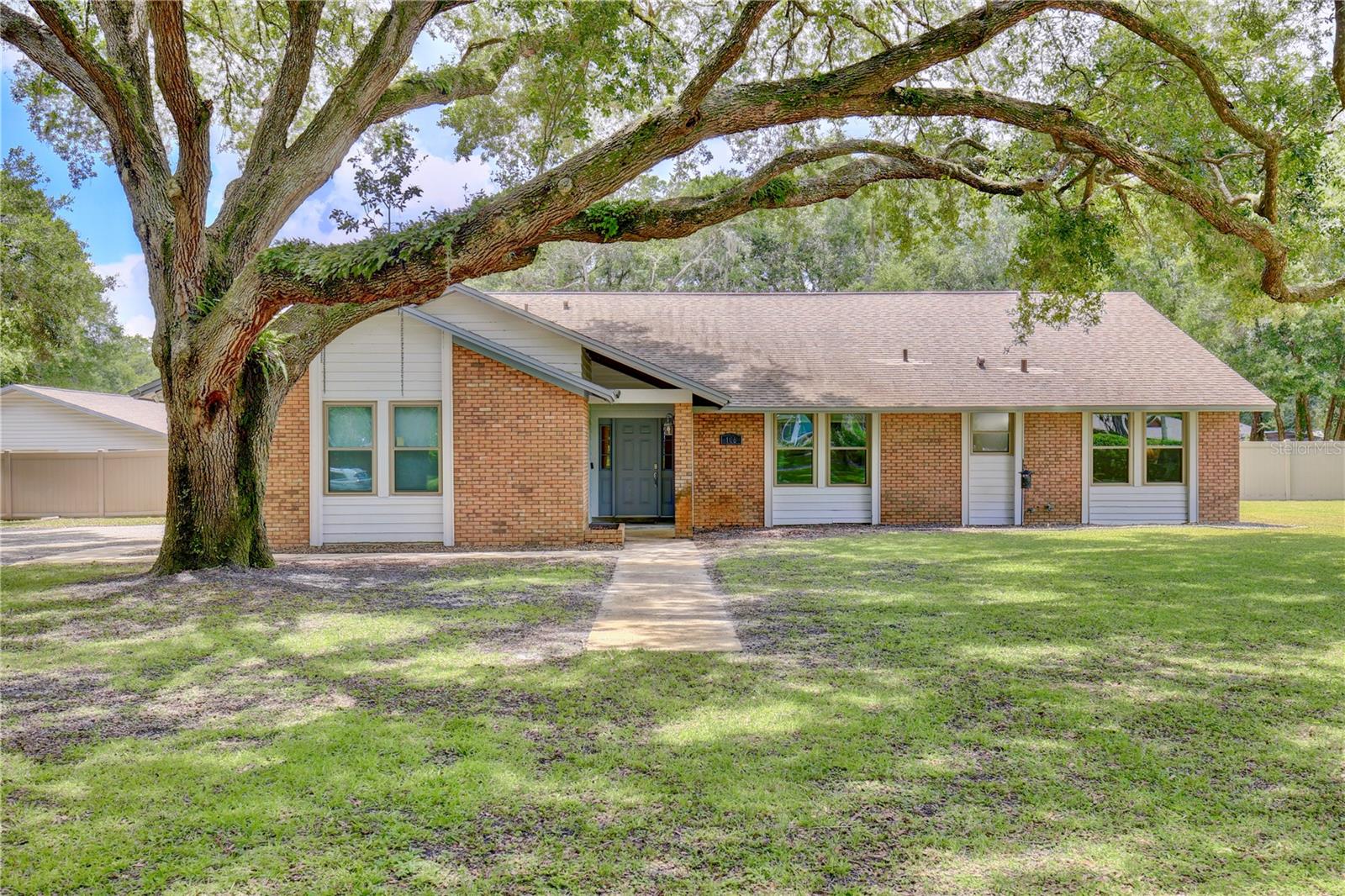 106 Polo Lane — photo