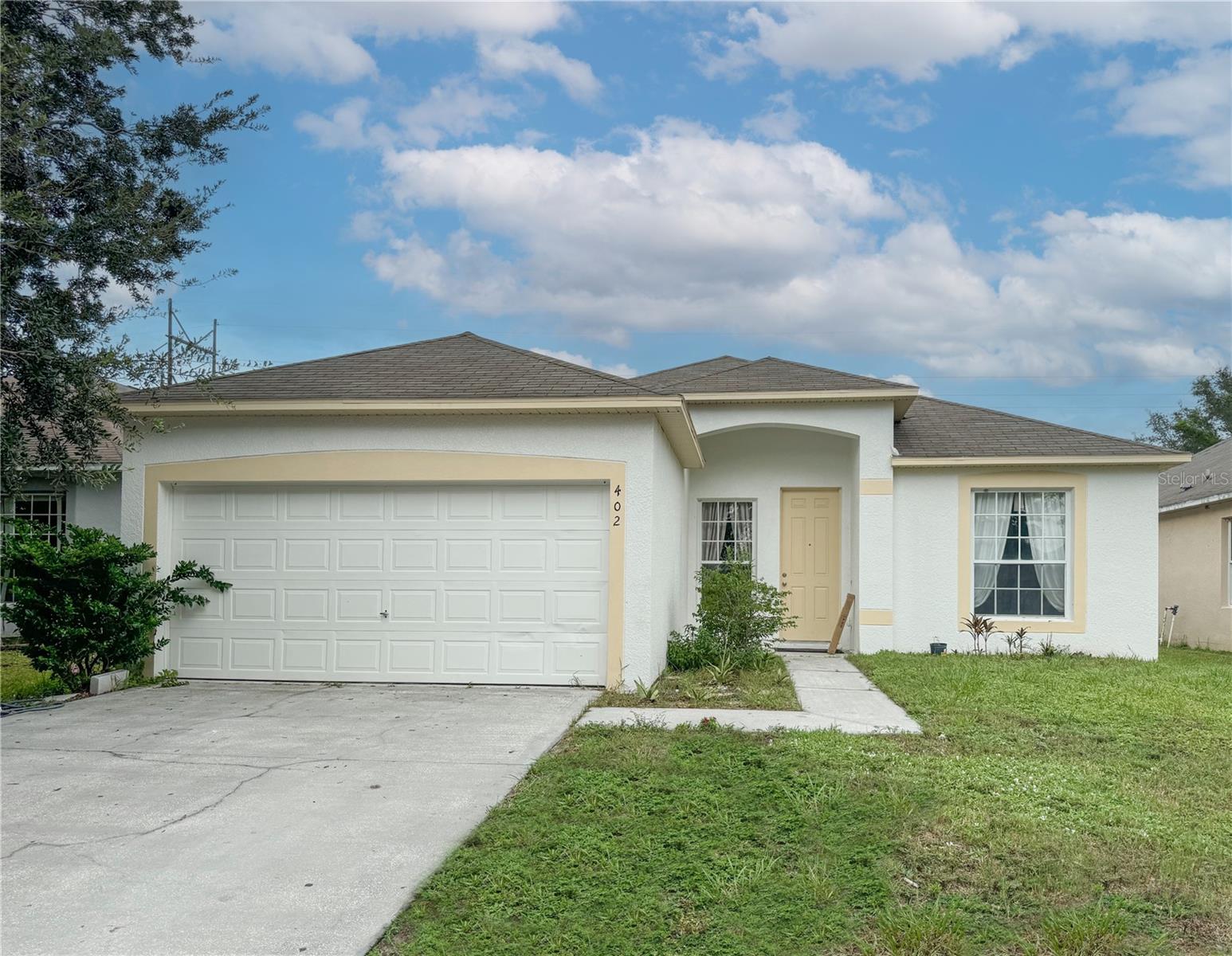 402 Sunset View Drive — photo