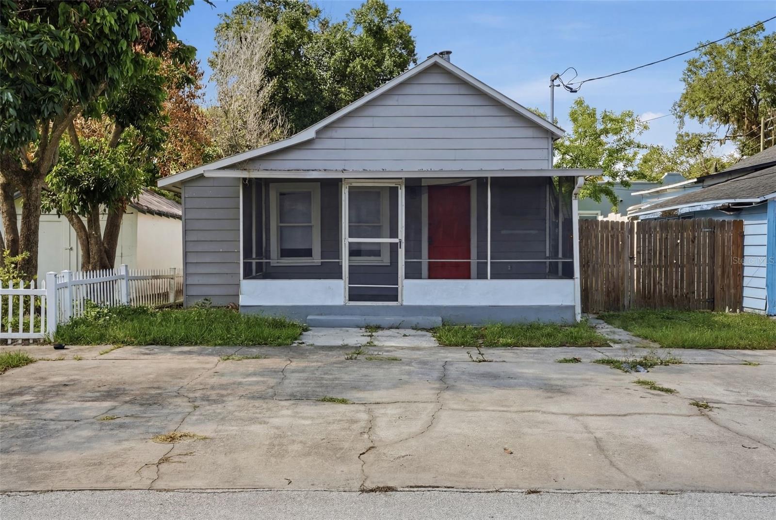 109 E Bass Street — photo