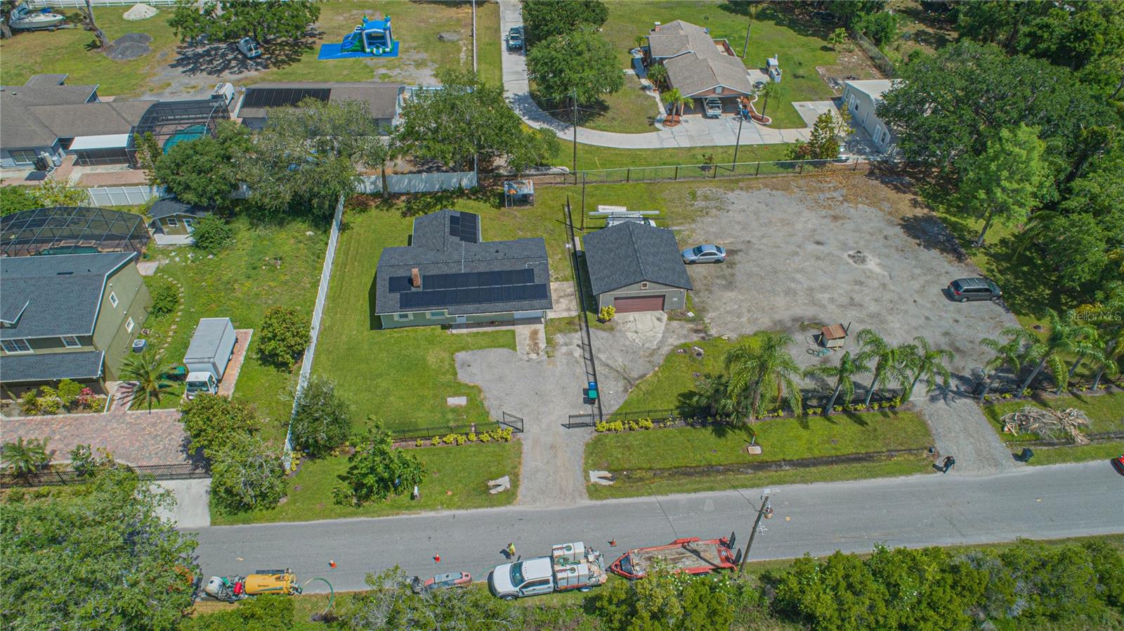 6105 New Hope Road — photo