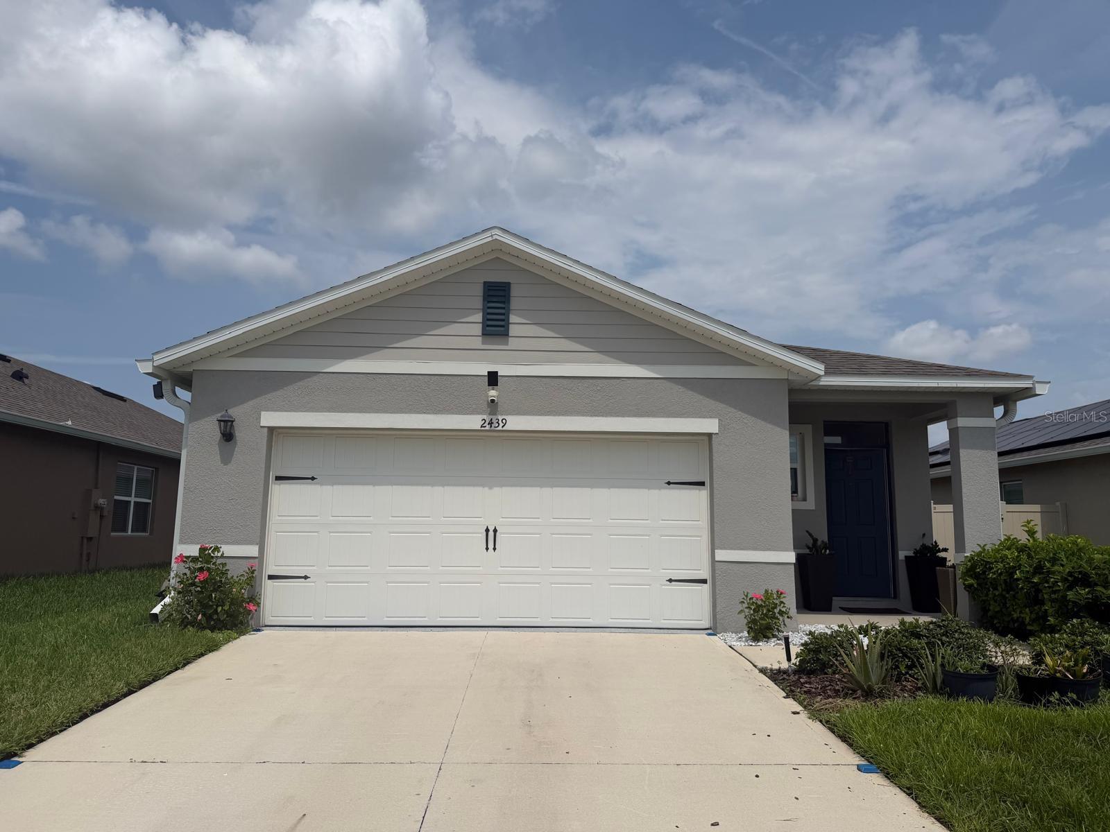 2439 Violet Shelton Court — photo