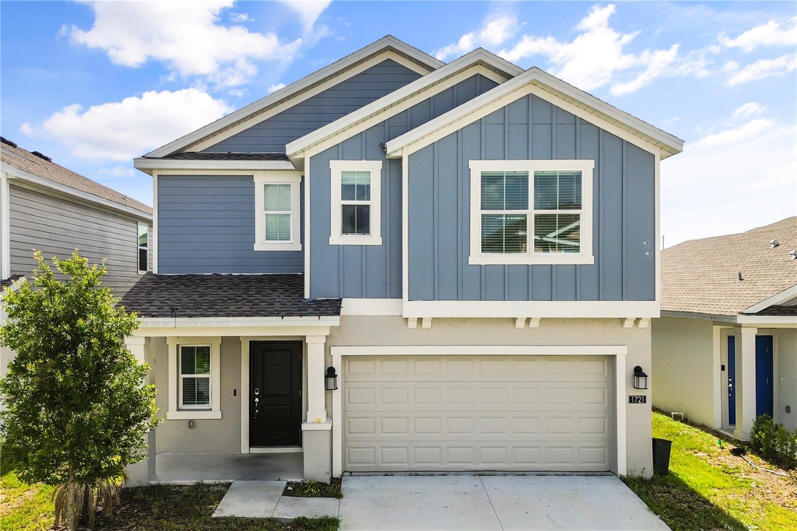1721 White Water Court — photo