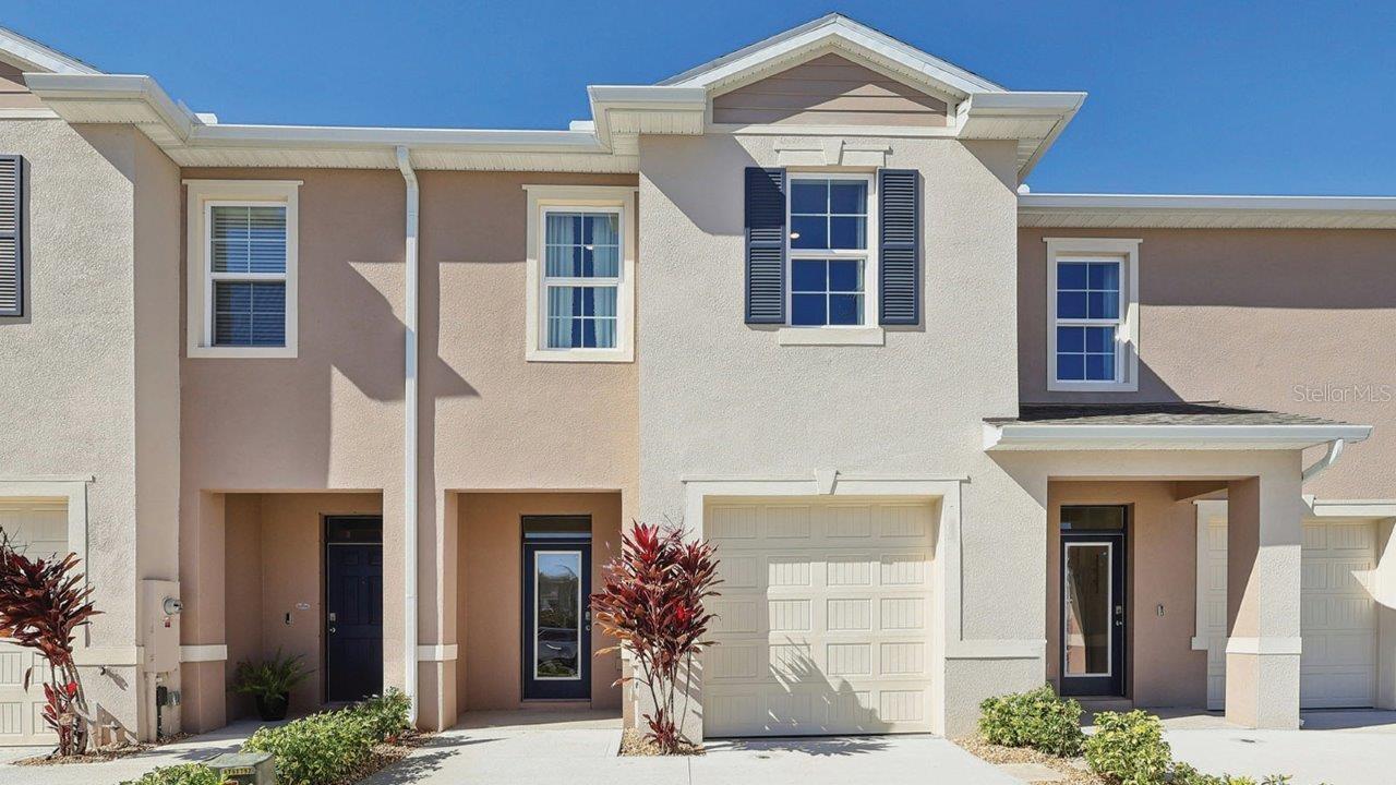 2711 Gladiola Road — photo