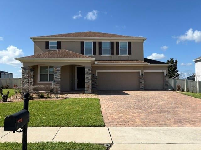 9819 Royal Vista Avenue — photo