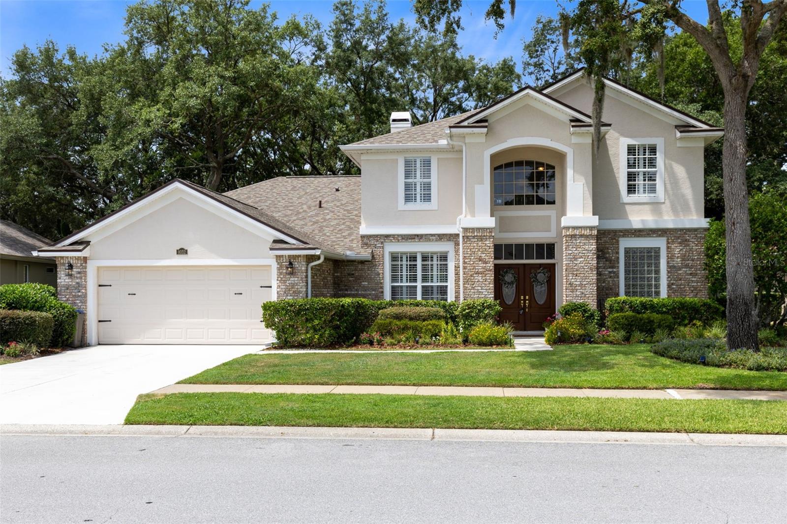 8052 Laurel Ridge Drive — photo