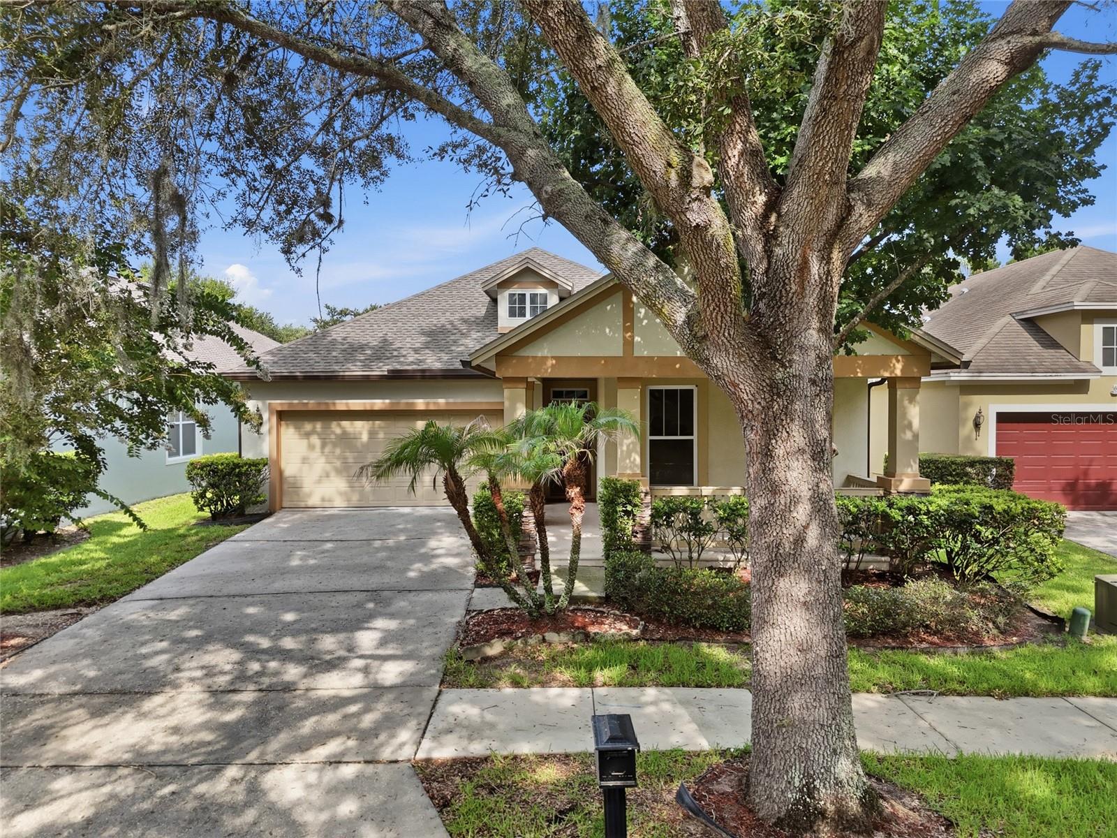 13137 Penshurst Lane — photo