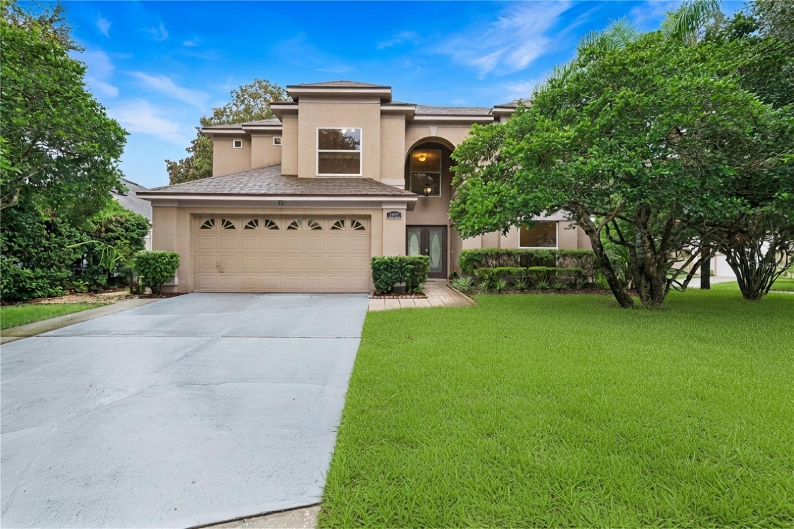 1025 Oceanbreeze Court — photo