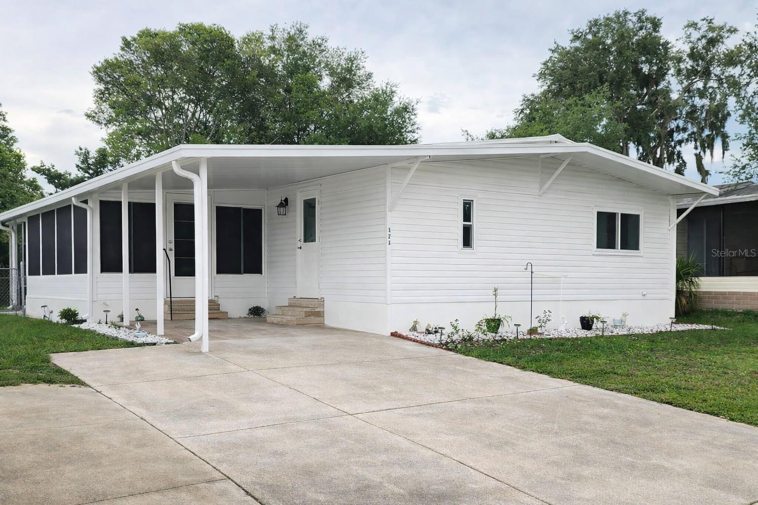 121 Pine Tree Drive — photo