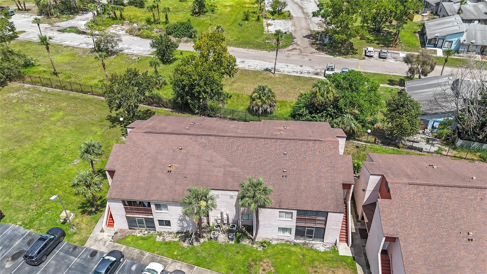 2485 Lakeway Branch Drive 2105 — photo