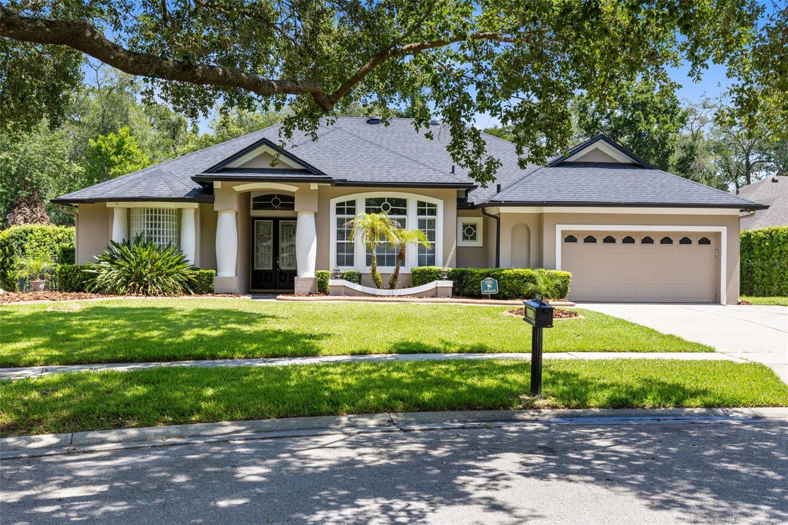 341 Veracliff Court — photo