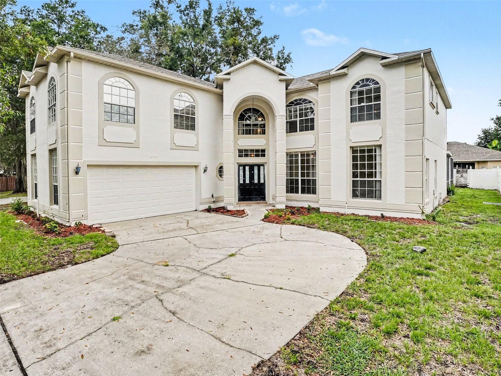 1268 Foxforrest Circle — photo