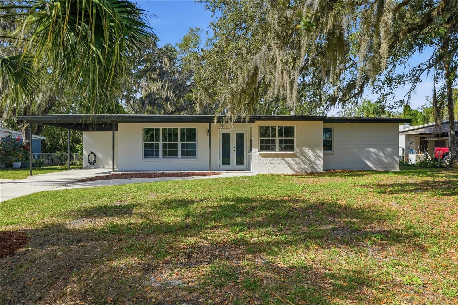 707 Aberdeen Circle — photo
