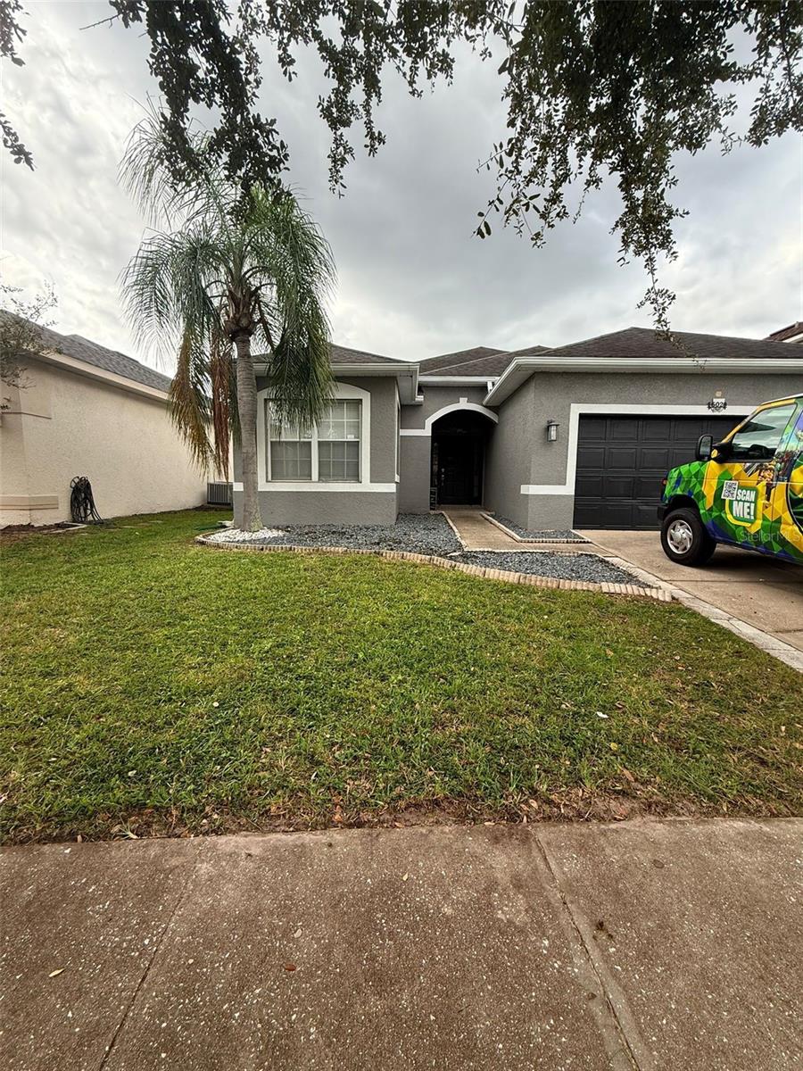 15020 Lake Azure Drive — photo