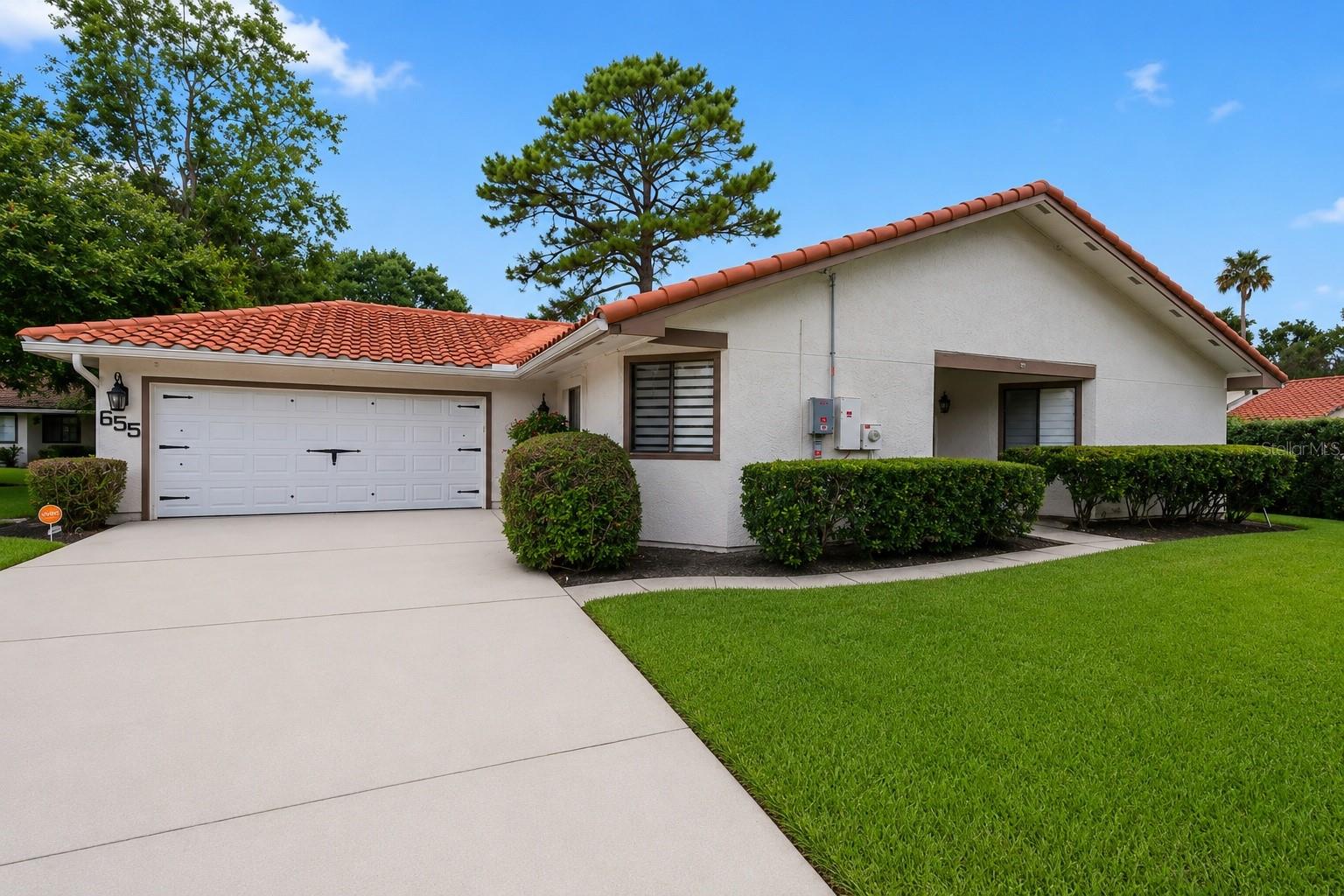 655 Nighthawk Circle — photo
