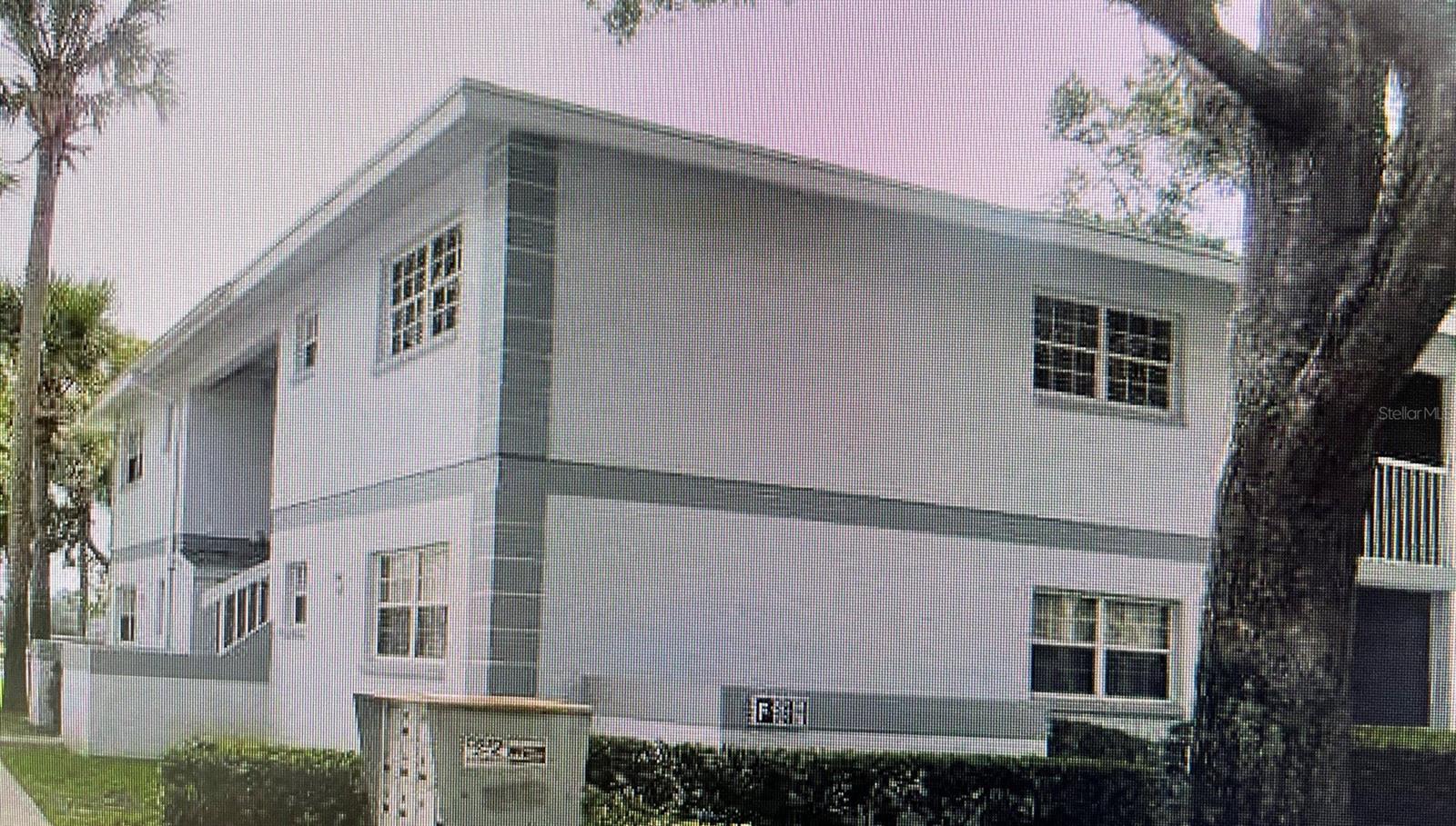 584 Fairways Lane F102 — photo