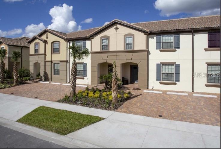 8875 Geneve Ct — photo