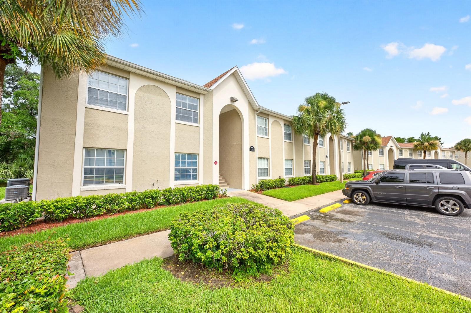 4336 Hector Court 7 — photo