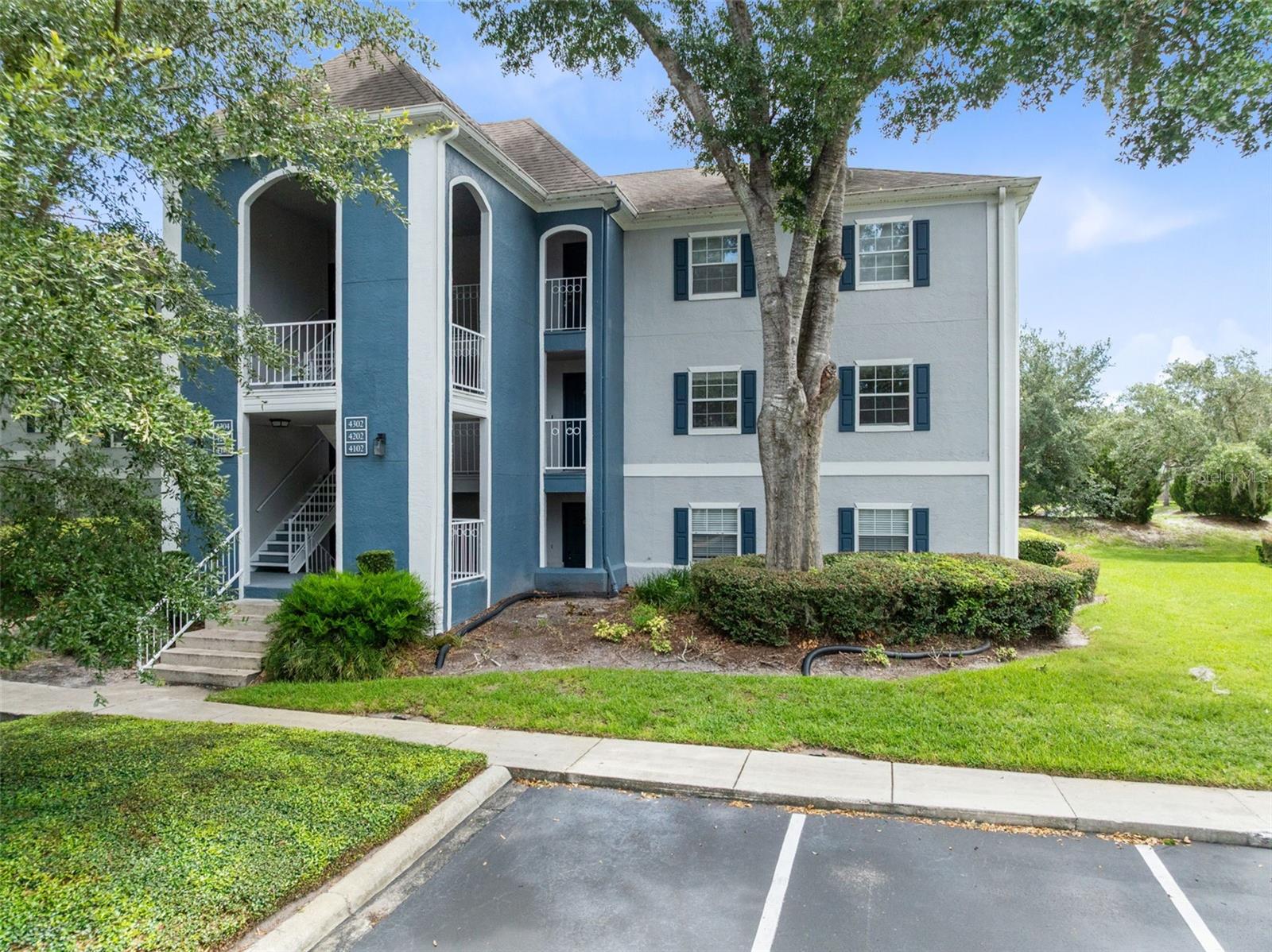 4102 Clubside Drive — photo