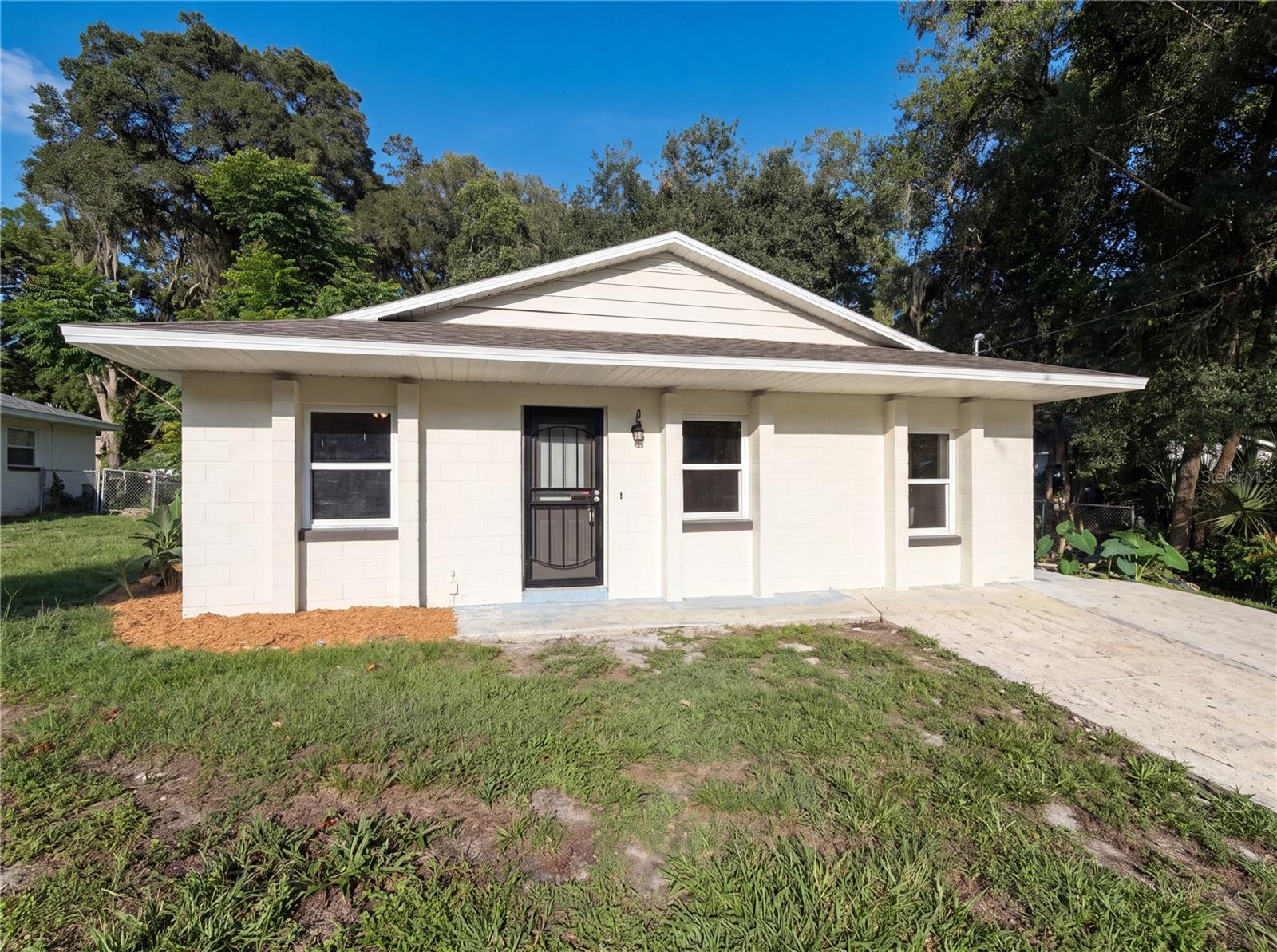 2230 Spring Hollow Drive — photo