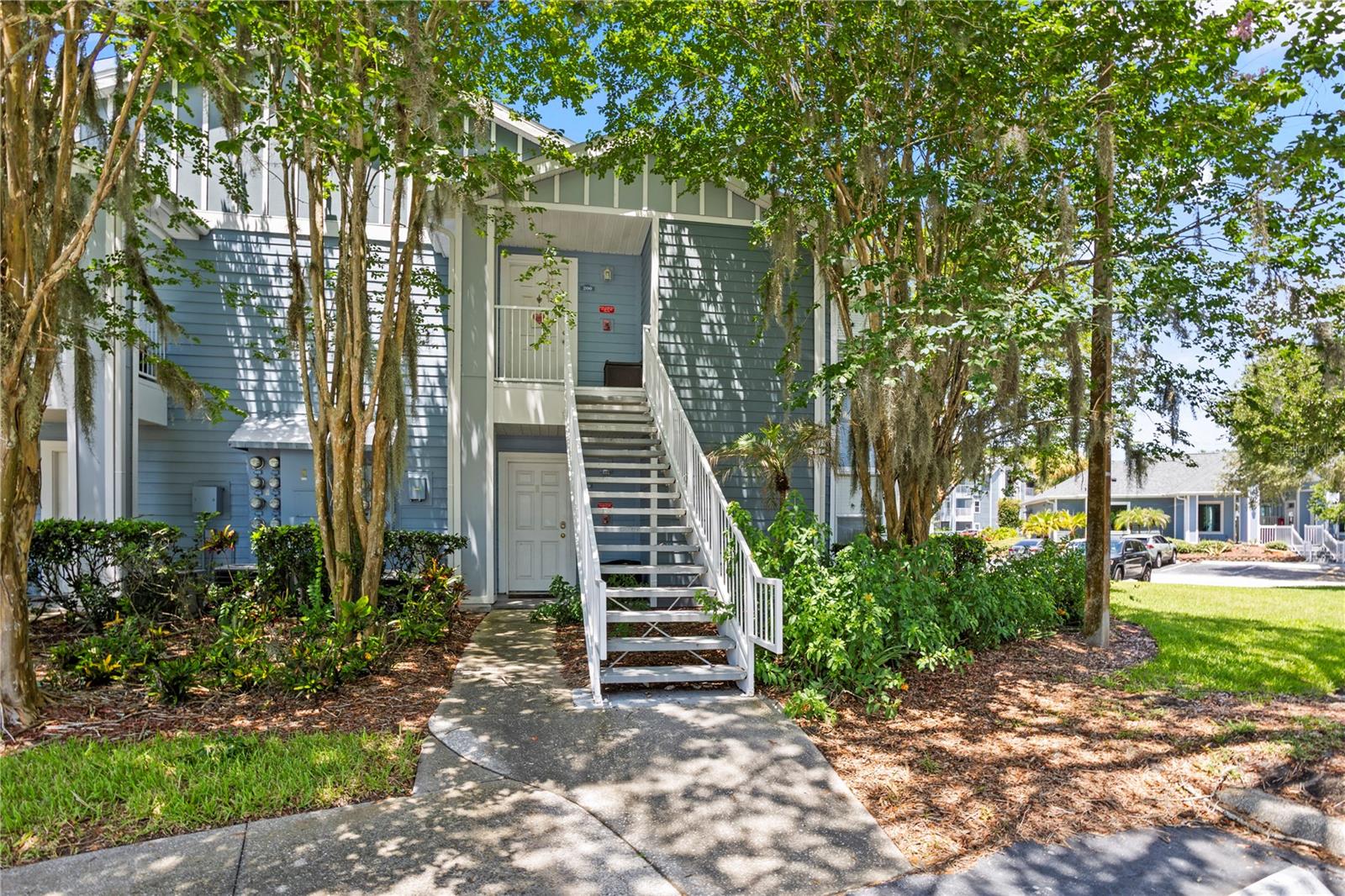 2504 Grassy Point Drive 100 — photo